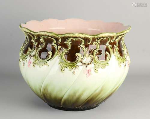 Large antique Austrian Majolica cachet pot with floral