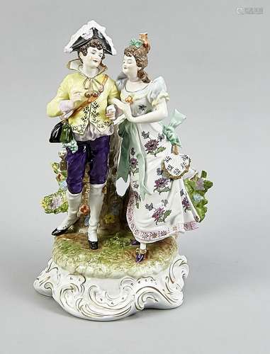 Large German Sitzendorf porcelain figure. Set dressed