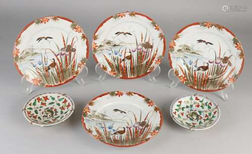 Six volumes antique porcelain. Comprising: Twice China