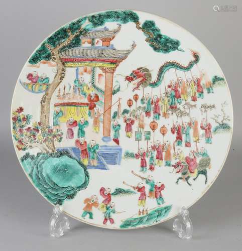 Great rare antique Chinese porcelain dish with soil and