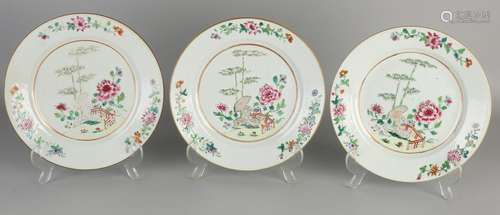 Three gift 18th century Chinese porcelain plates with