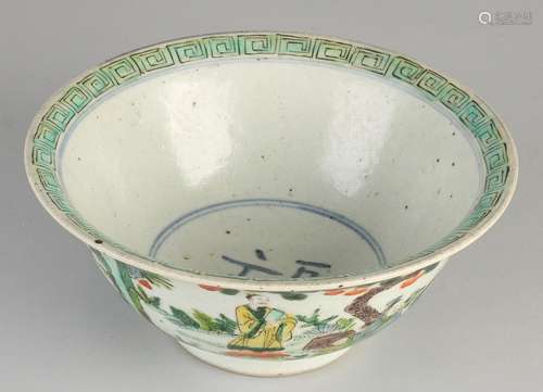 Large Chinese porcelain Family Verte bowl round figures