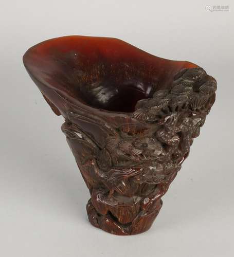 Horn carved Chinese vase. Crane on rock with tree.