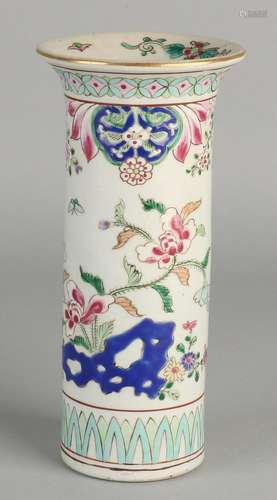 Chinese porcelain Family Rose vase with floral /