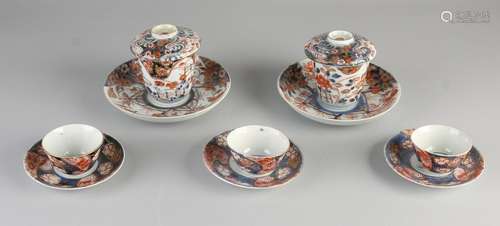 Lot 19th century Imari porcelain. Consisting of three