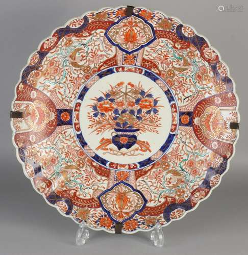 Very large 19th century Japanese Imari porcelain dish