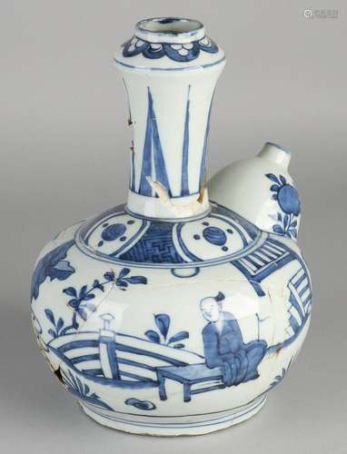 Chinese porcelain Wanli Gendi jug with Chinese garden