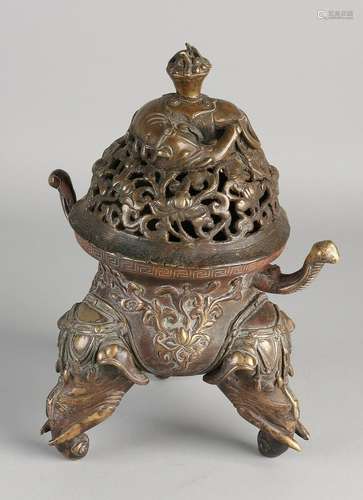 19th Century bronze incense burner with floral / decor