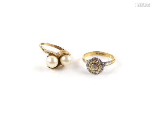 Two gold gem set rings, pearl cross over ring, 9 ct and an illusion set diamond ring stamped 18 ct