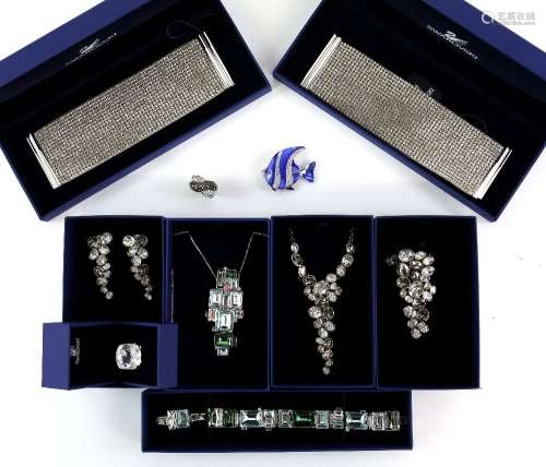 Swarovski crystal jewellery, ten items including two cuff bracelets, geometric design pendant and