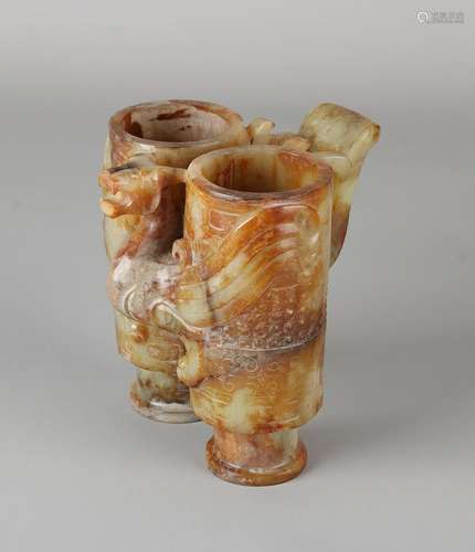 Great ancient Chinese jade carved double cup with grip