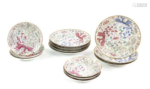 A part service, comprising: six plates, 14.5 cm; and seven plates, 19 cm diameter. Each one