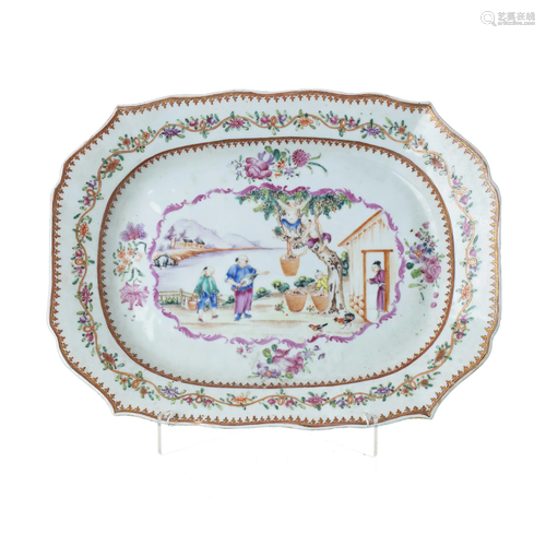 'Mandarin' platter in Chinese porcelain, Qianlong