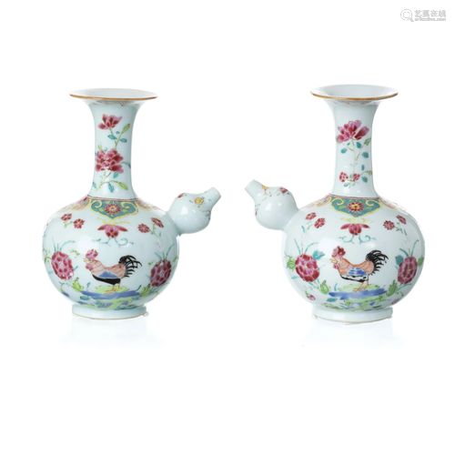 Pair of Rooster Kendi in Chinese porcelain, Yong…