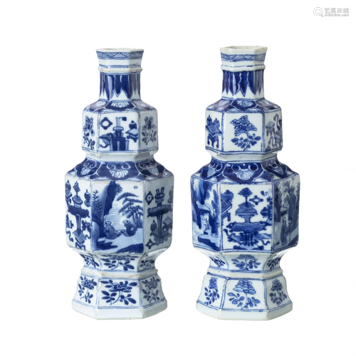 Pair of hexagonal vases in Chinese porcelain…