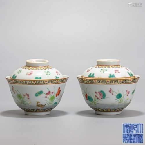 a pair of famille rose bowls from Qing