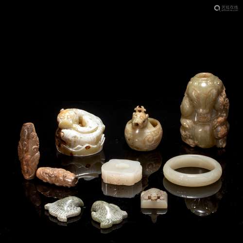 hetian jade sets from the Warring State