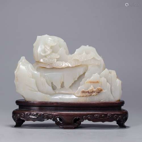 hetian jade wrting brush holder from Qing