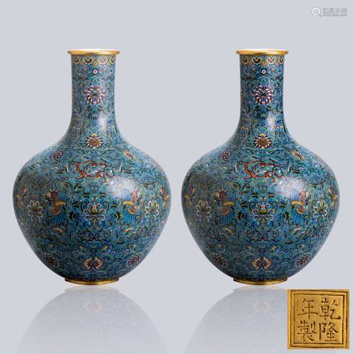 Cloisonne vase from Qing