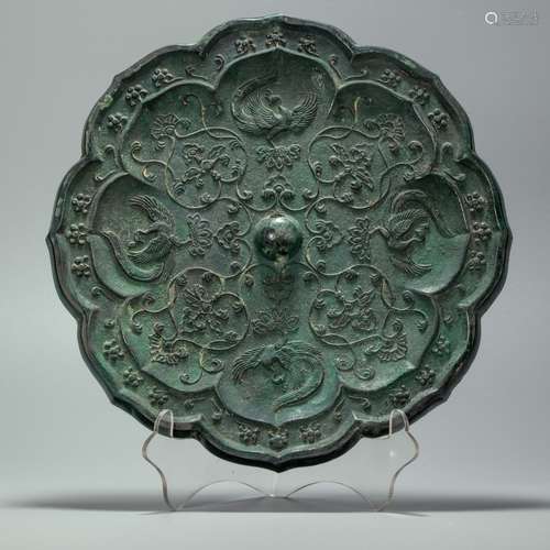 sunflower shape bronze mirror from the Warring State