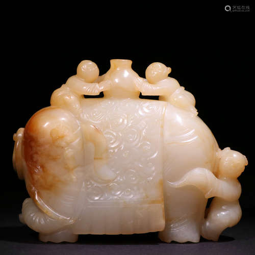 Hetian jade character and elephant from Qing