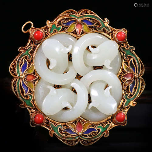 hetian jade silvering and gold pendant from Qing