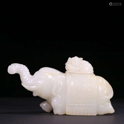 hetian jade character and elephant ornament from Qing