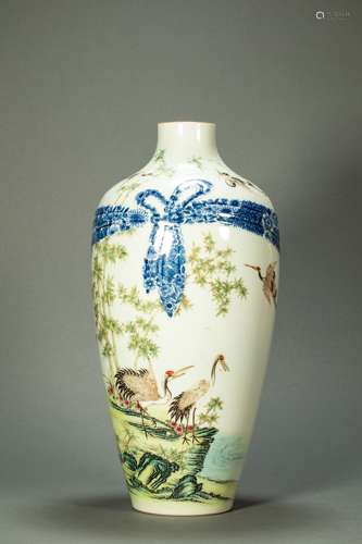 white and blue famille rose vase from Qing