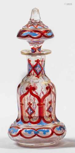 Flakon mit StöpselFarbloses Glas, geschliffen. Form und Dekor im orientalischen Stil.