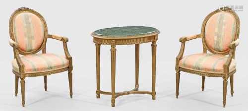 Louis XVI-Ameublement6-tlg.; Canapé, Paar Armlehnsessel, Stuhl und zwei Beistelltische. Holz,