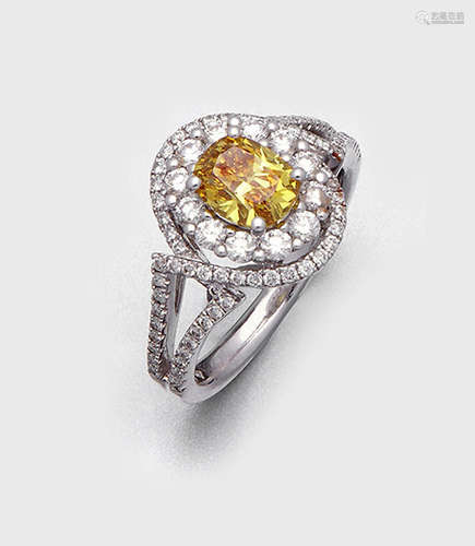 Fancy-Vivid-Yellow-DiamantringWeißgold, gest. 18 ct.; Zentral besetzt mit einem Fancy-Vivid-Yellow-