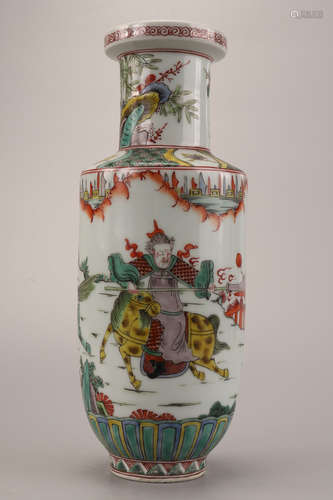 A Chinese Multi-colored Porcelain Vase