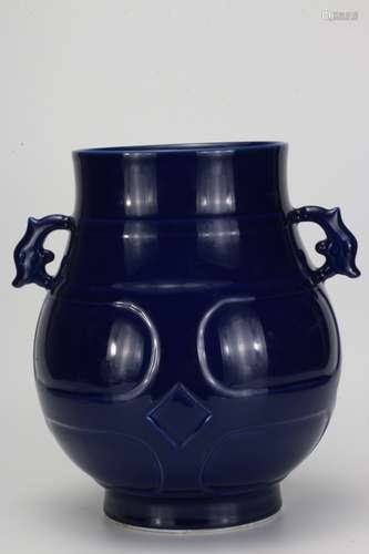 A Chinese Royal Blue Glazed Porcelain Vase