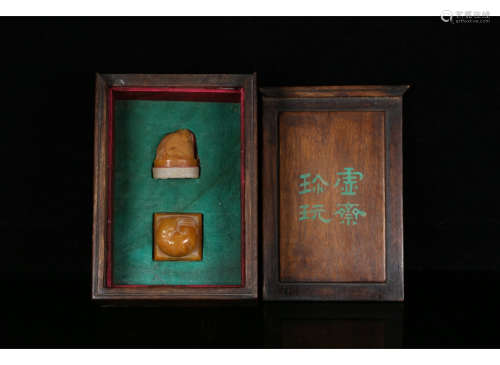 A Pair Of Chinese Shoushan Tianhuang Stone Seals