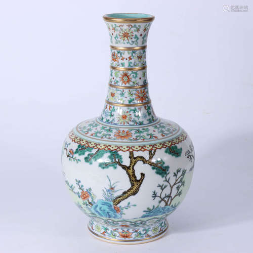 A Chinese Floral Porcelain Flask