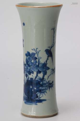 A Chinese Blue and White Porcelain Flower Vase