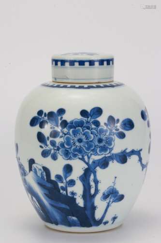 A Chinese Floral Printed Blue and White Porcelain Jar with Cover