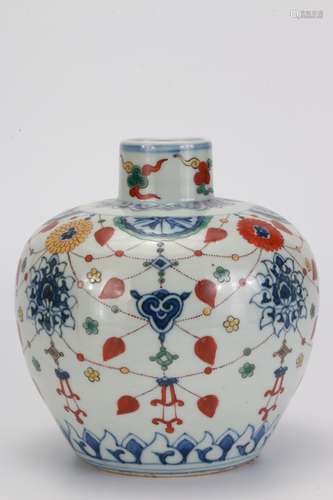 A Chinese Red Green Colored Blue and White Porcelain Vase