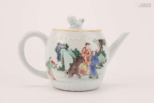 A Chinese Multi-colored Porcelain Pot with Handle