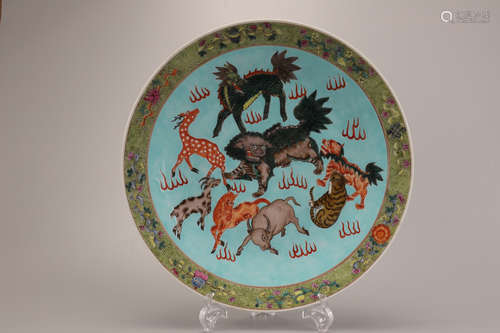 A Chinese Famille Rose Porcelain Plate