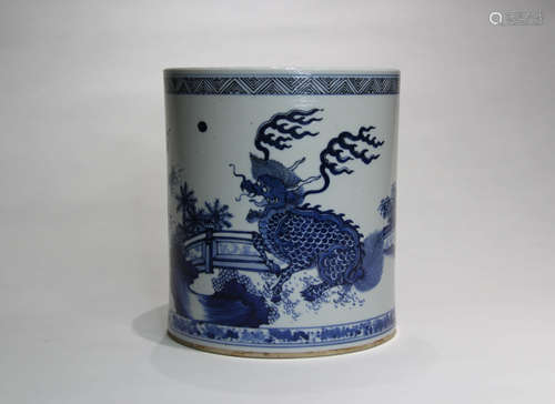 A Chinese Blue and White Porcelain Brush Pot