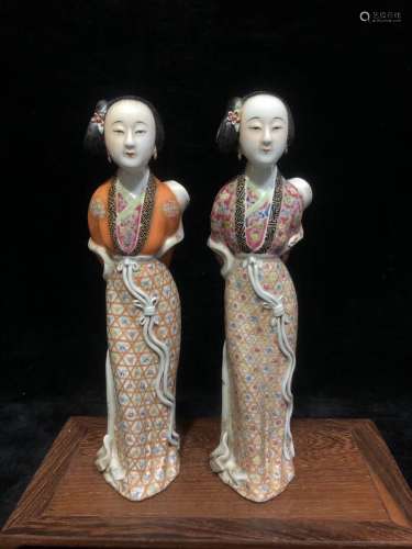 A Pair of Chinese Famille Rose Porcelain Figures