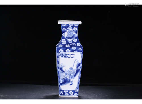 A Chinese Blue and White Porcelain Squared Zun