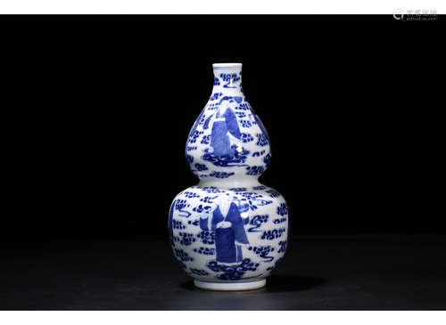 A Chinese Blue and White Porcelain Gourd-shaped Vase