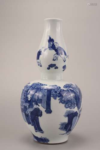 A Chinese Blue and White Porcelain Gourd-shaped Vase