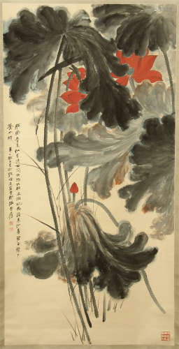 A CHINESE SCROLL PAINTING OF FLOWER SIGNED BY ZHANG DAQIAN