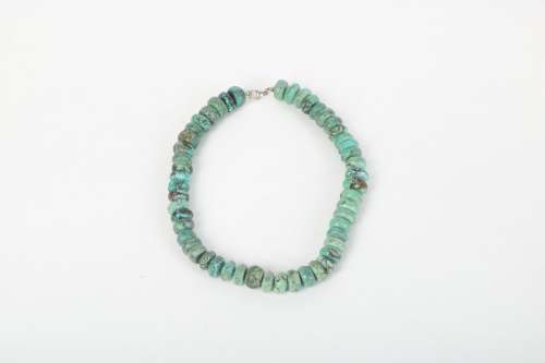 A Chinese Carved Turquoise Necklace
