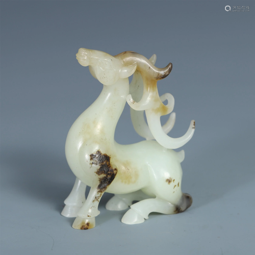 A FINELY CHINESE ANCIENT JADE CARVED D…