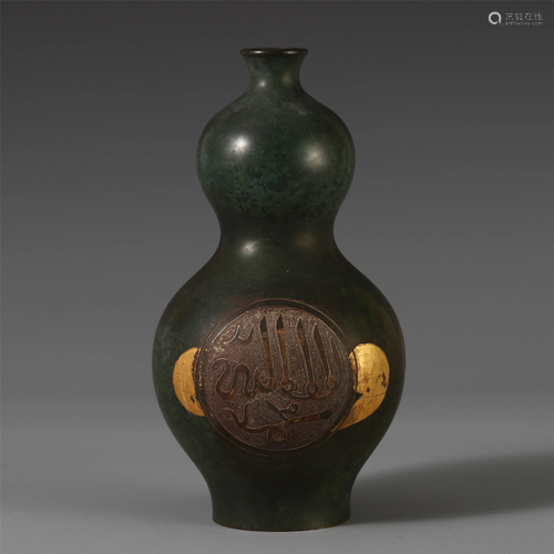 AN ANCIENT CHINESE BRONZE GOUR…