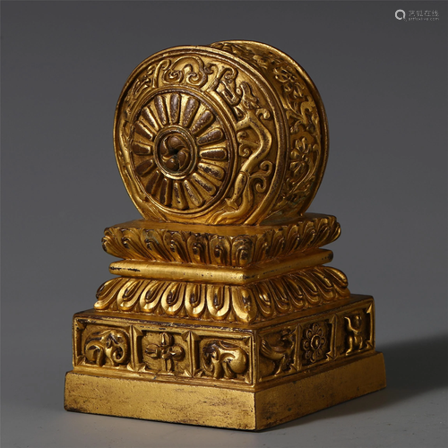 A CHINESE GILT BRONZE CARVED FLOWE…